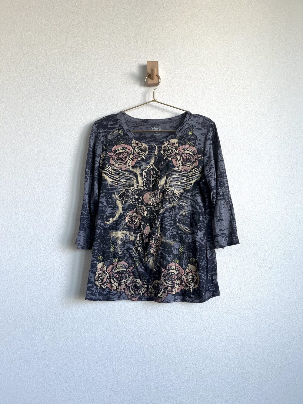 Rock 47 by Wrangler Graphic Tattoo Cross Roses Burnout 3/4 Sleeve Top